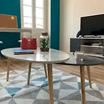 Esprit Sur Plateau Apartment *