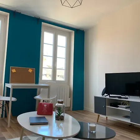 Esprit Sur Plateau Apartment *